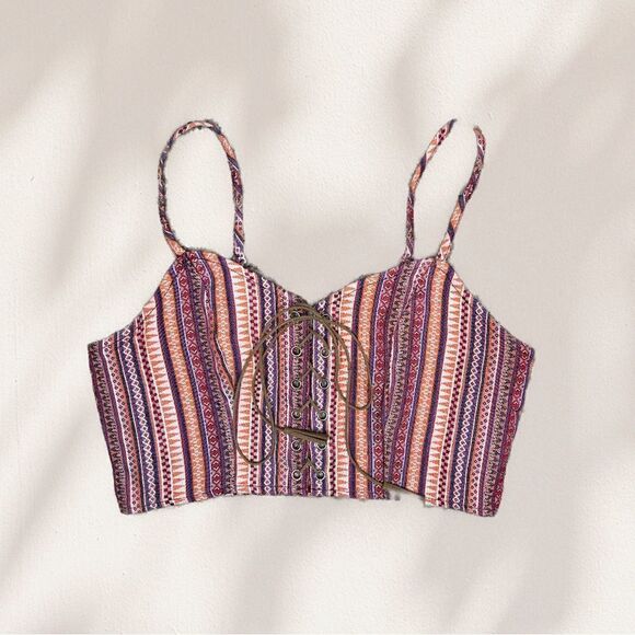 CIDER Tribal print lace up crop top size small - Picture 4 of 5